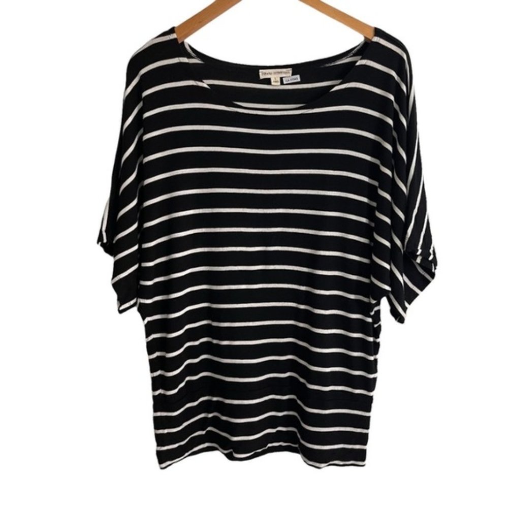 ZENANA OUTFITTERS Womens Dolman Sleeve Crew Neck Tee Black and White L